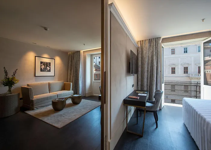 Otel Sina Bernini Bristol, Autograph Collection