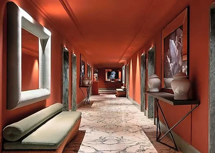 Hotel Sina Bernini Bristol, Autograph Collection 5*
